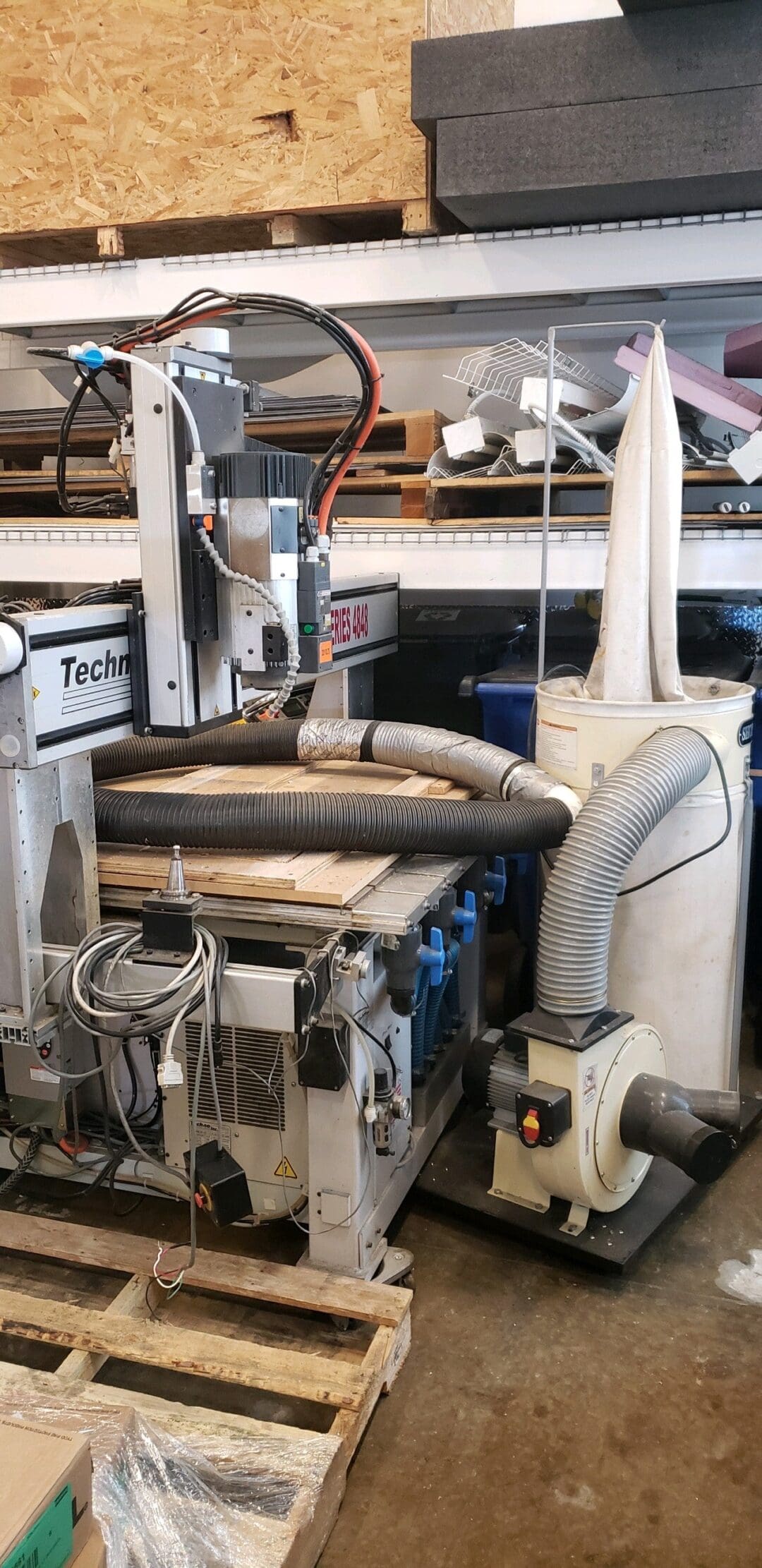 4' x 4' Techno LC Plus Series 4848 CNC Router - Revelation Machinery