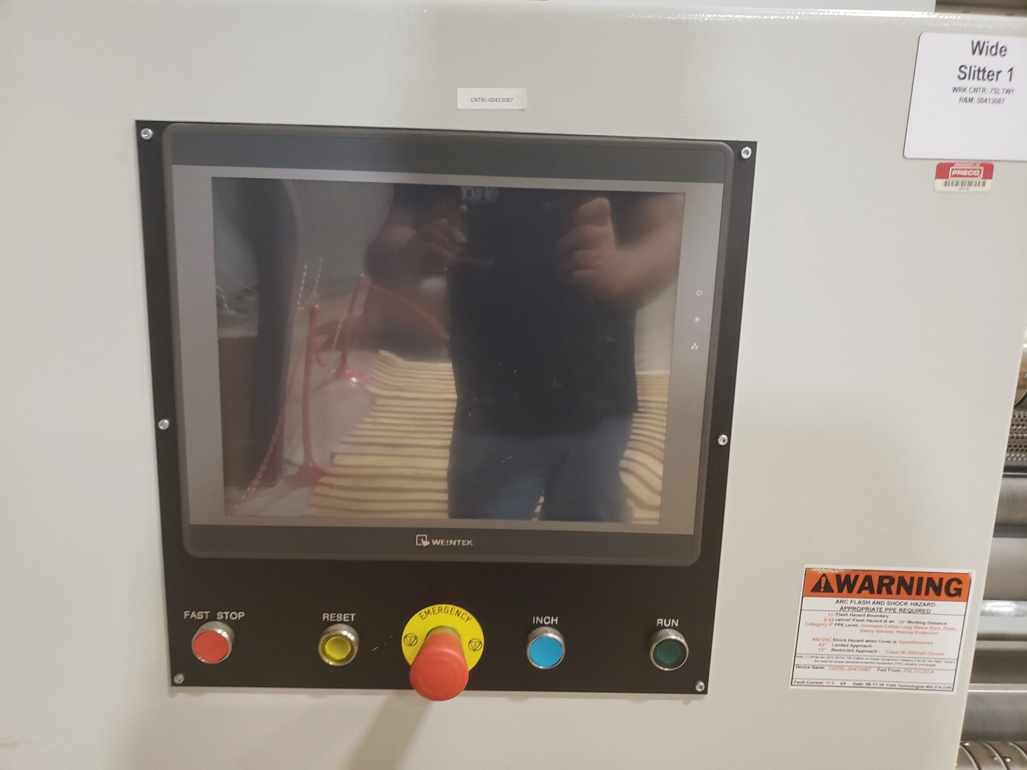 62" Universal X6 Duplex Slitter Rewinder, 2013 - Low Hours/Like New - Image 3
