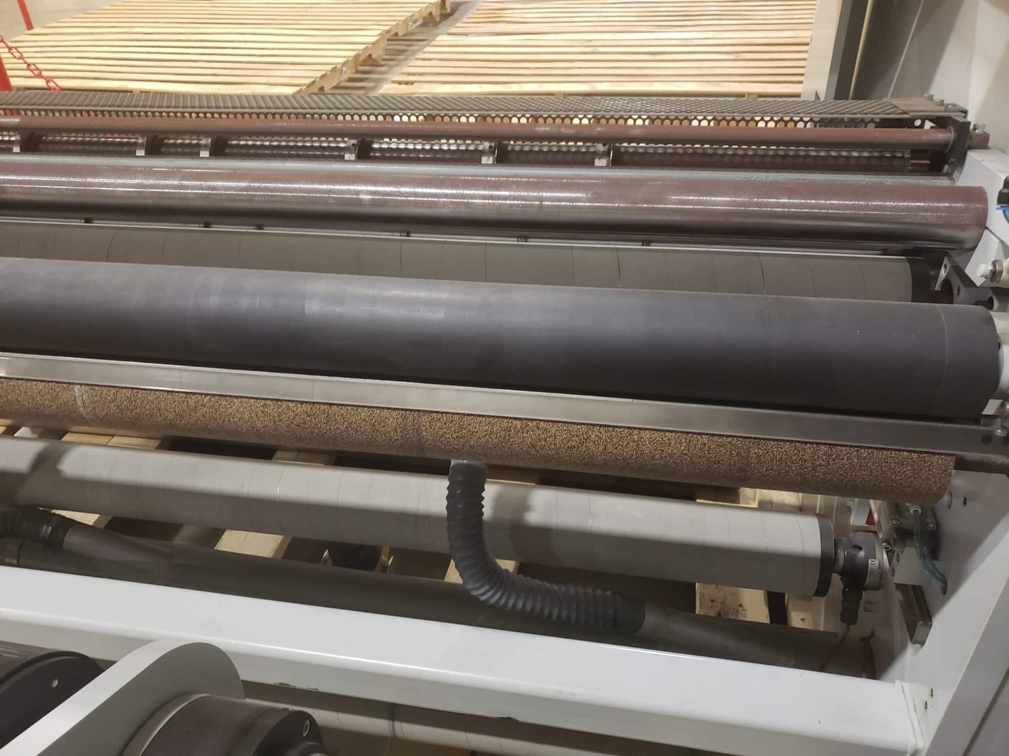 62" Universal X6 Duplex Slitter Rewinder, 2013 - Low Hours/Like New - Image 5