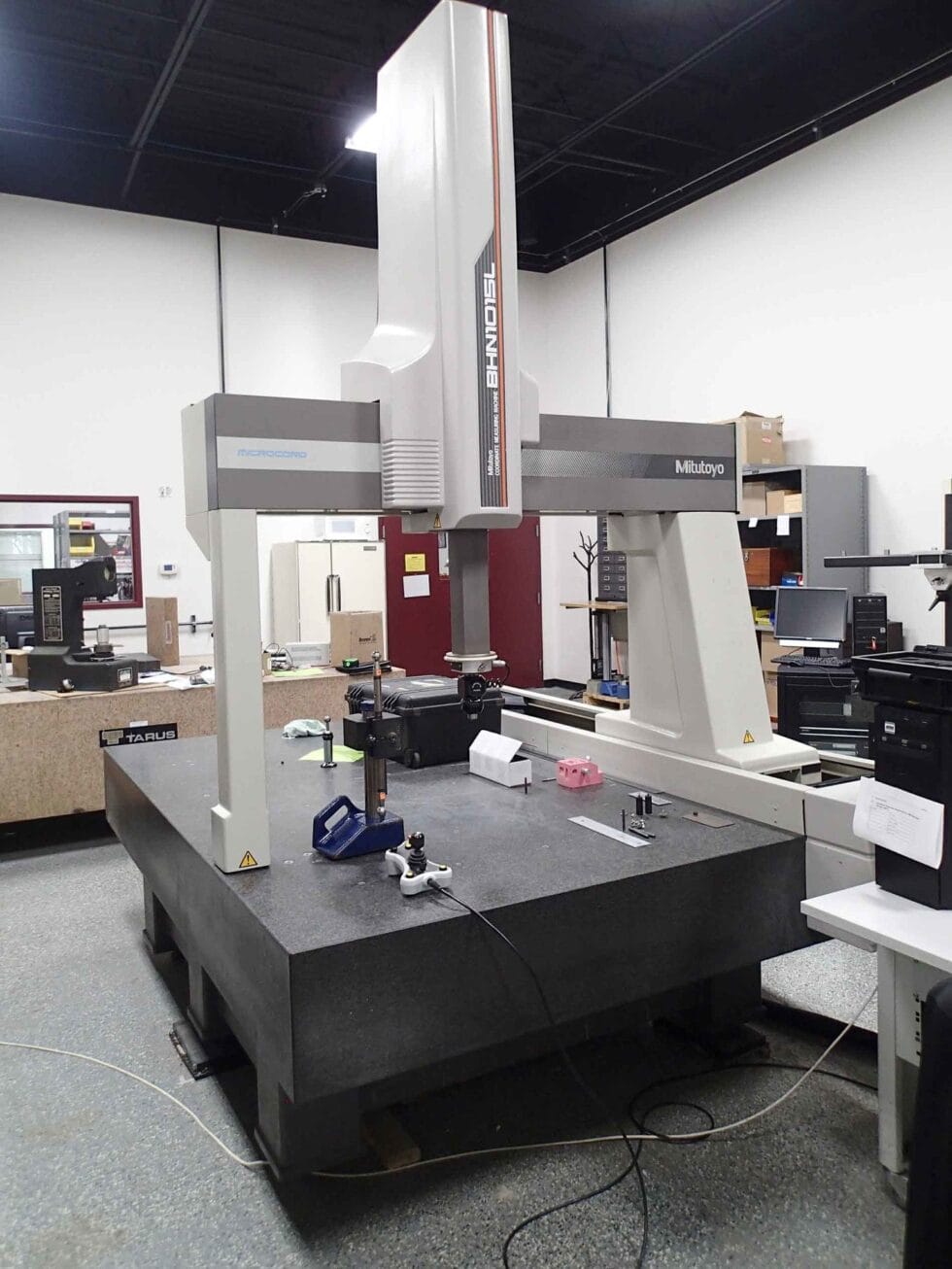 Mitutoyo BHN 1015L CMM Inspection Machine - 40" X 60" X 40" Travels ...