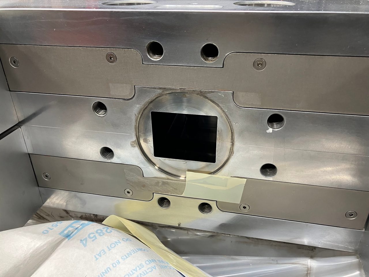 Extrusion Dies / Nordson Model H-40 Sheet Die, 2002 - 58" Slot Opening, Unused/ Refurbished
