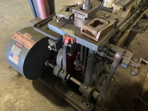 Mitts and Merrill No.2 Giant Keyseater, 1989 - Comes with Tooling, Cutters and Manual - Image 3