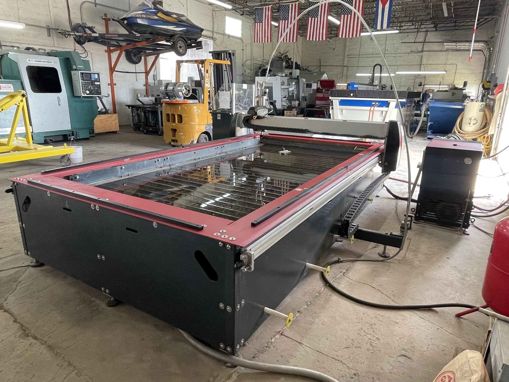 5' X 10' Omax 1530 CNC Waterjet, 2021 - 30,000 PSI , Low Hours ...