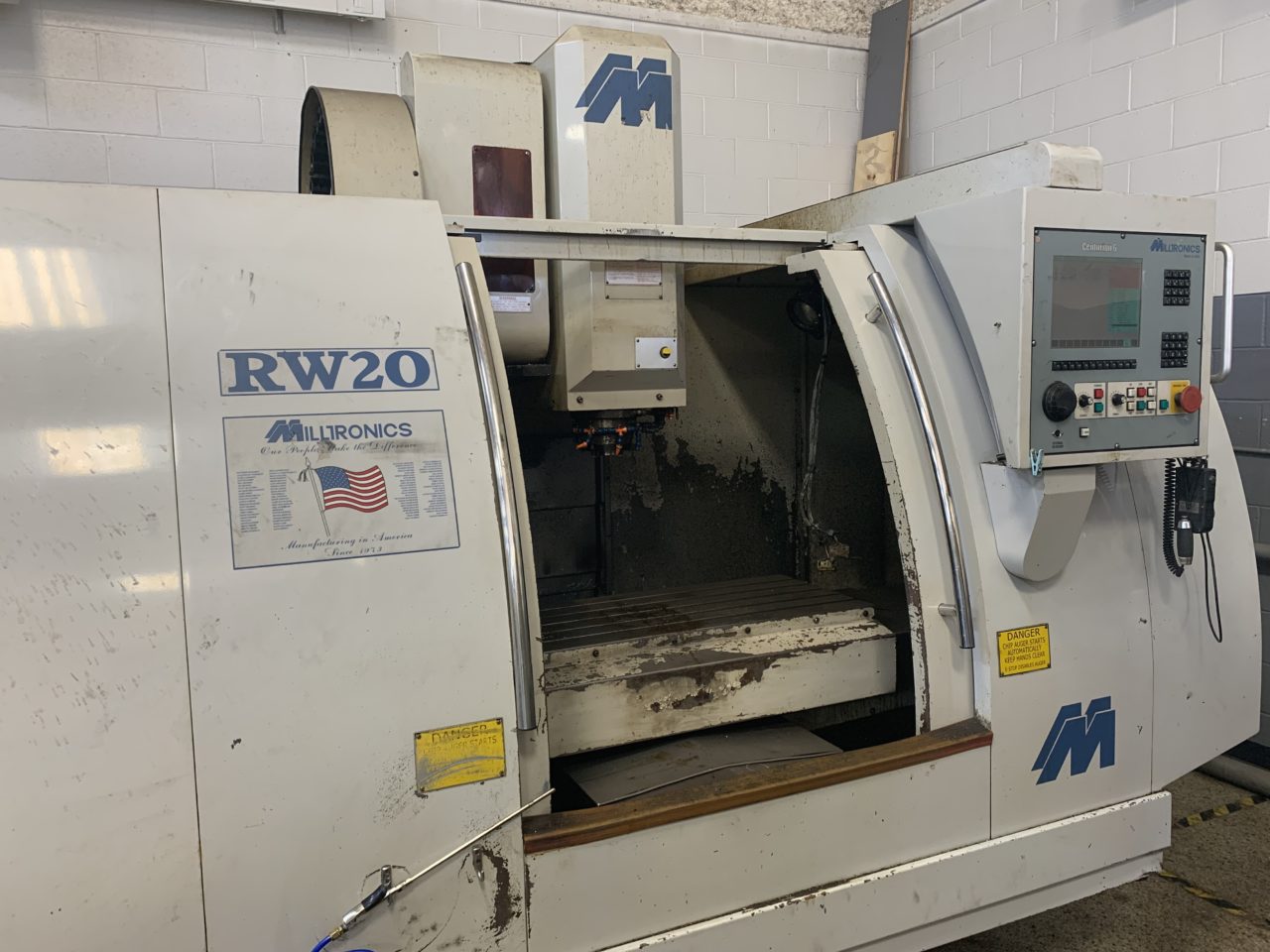 Milltronics Rw20 Milltronics RW20 CNC VMC, 2002 - Centurion 6 - Revelation Machinery