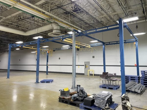 1 Ton Gorbel Free Standing Double Bridge Crane - Image 4
