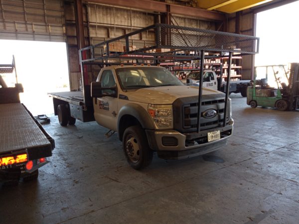Ford F550 Super Duty, 2012, Regular Cab, Flatbed Truck - Image 7