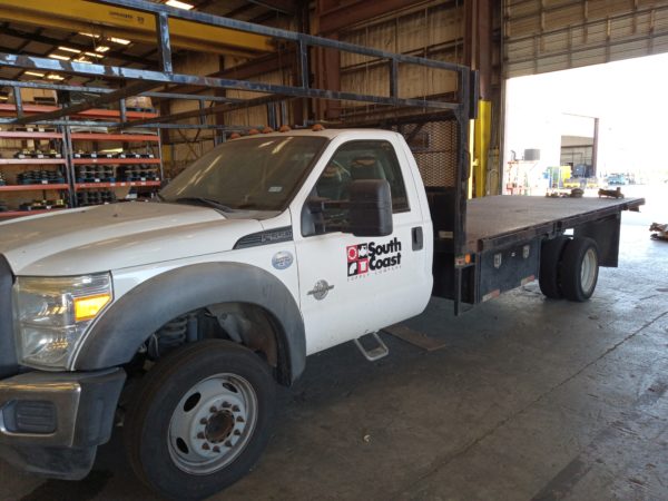 Ford F550 Super Duty, 2012, Regular Cab, Flatbed Truck - Image 8