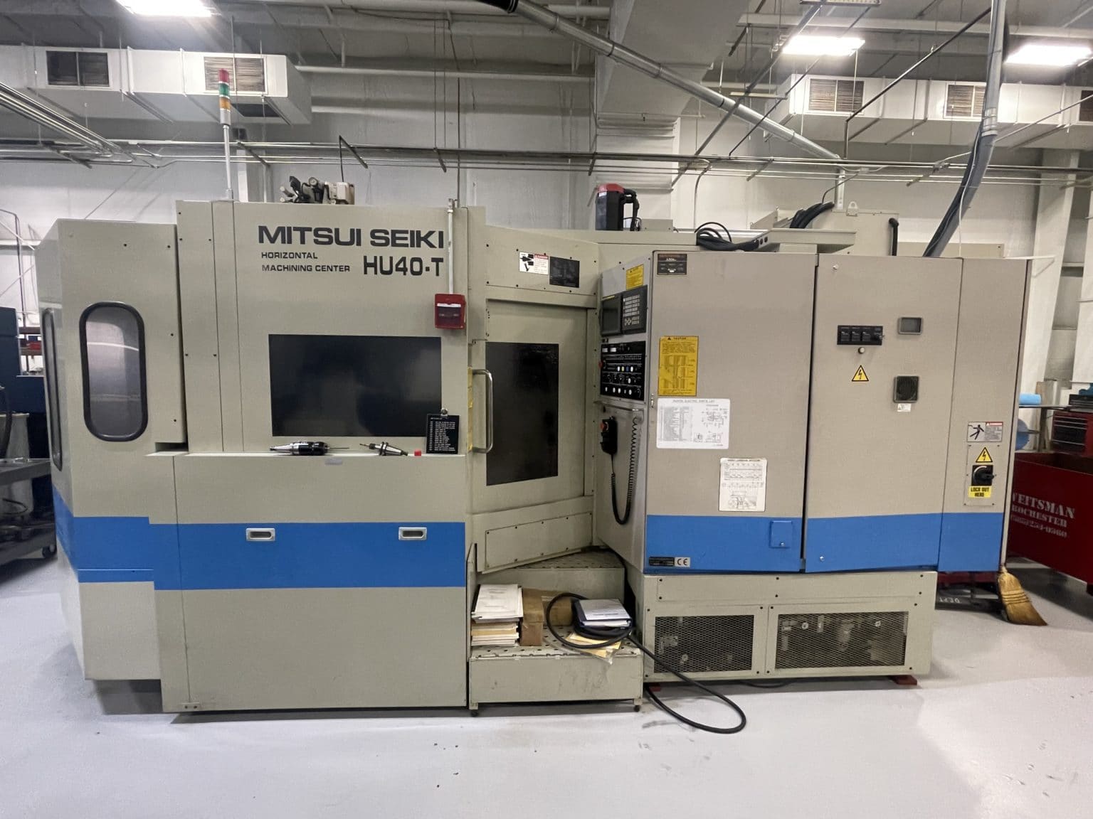 Mitsui Seiki HU40T HMC, 2001 - Fanuc Control, 240 ATC, 5-Axis ...
