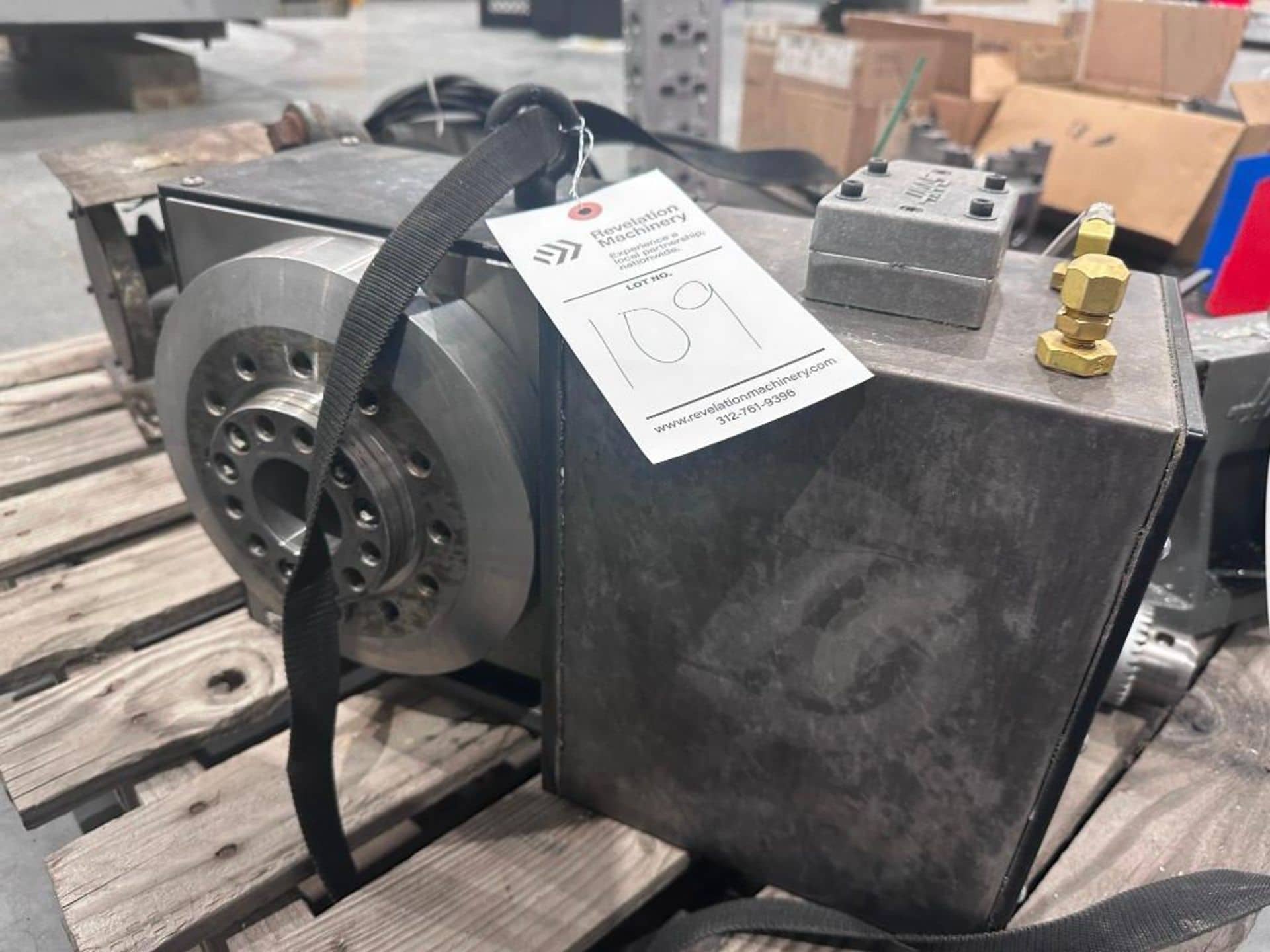 2021 haas hrta6 rotary table with a1 6 spindle nose