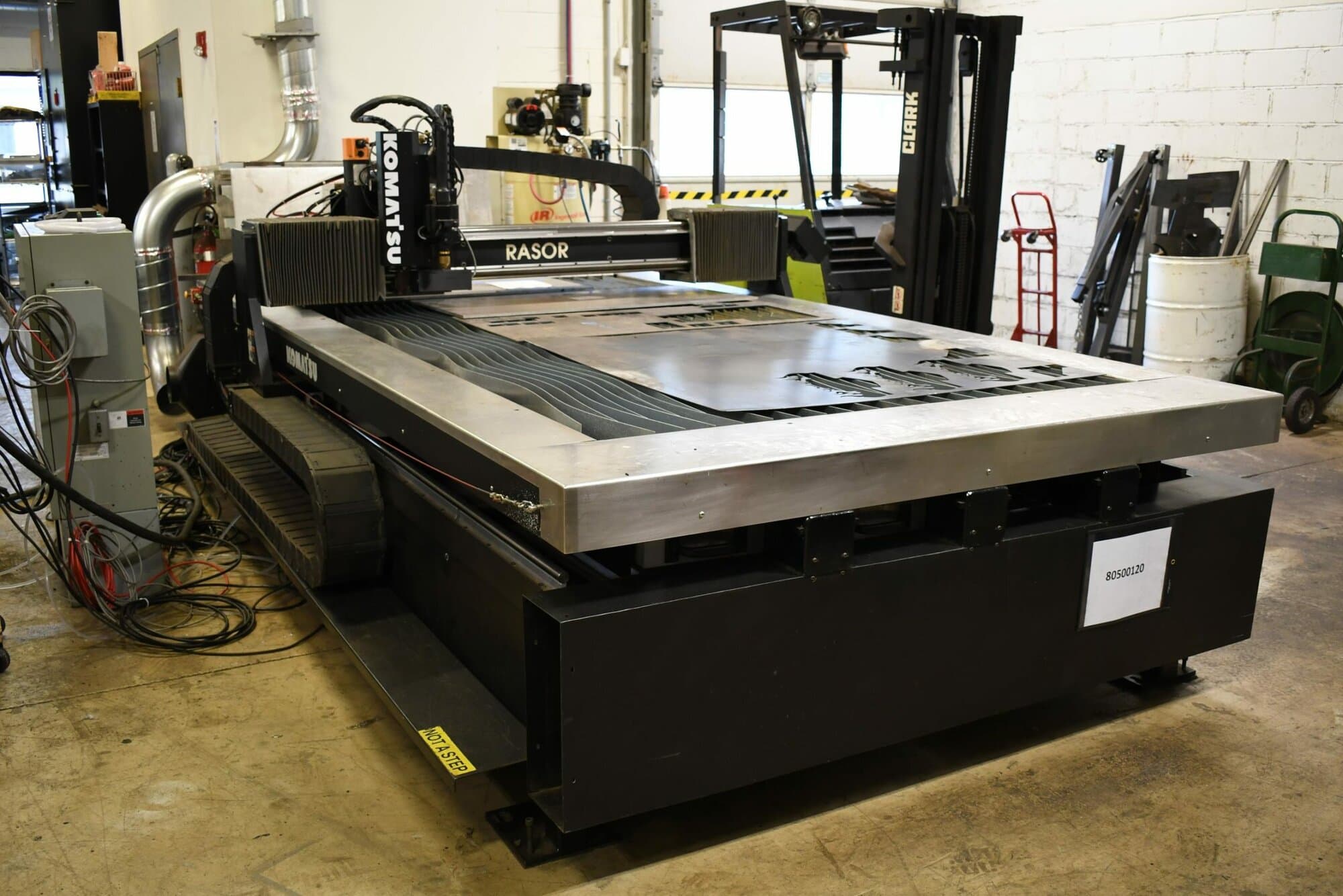 5'x10' Komatsu KCR0951 FAB Plasma, 1998 - Revelation Machinery
