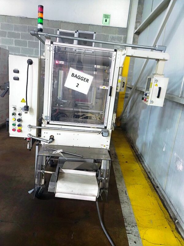 Rennco SemiAutomatic Vertical LBar Sealer Model 301, 2010