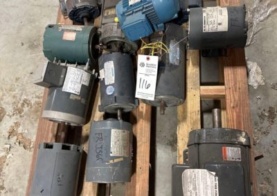 12 electric motors with various hp on a pallet