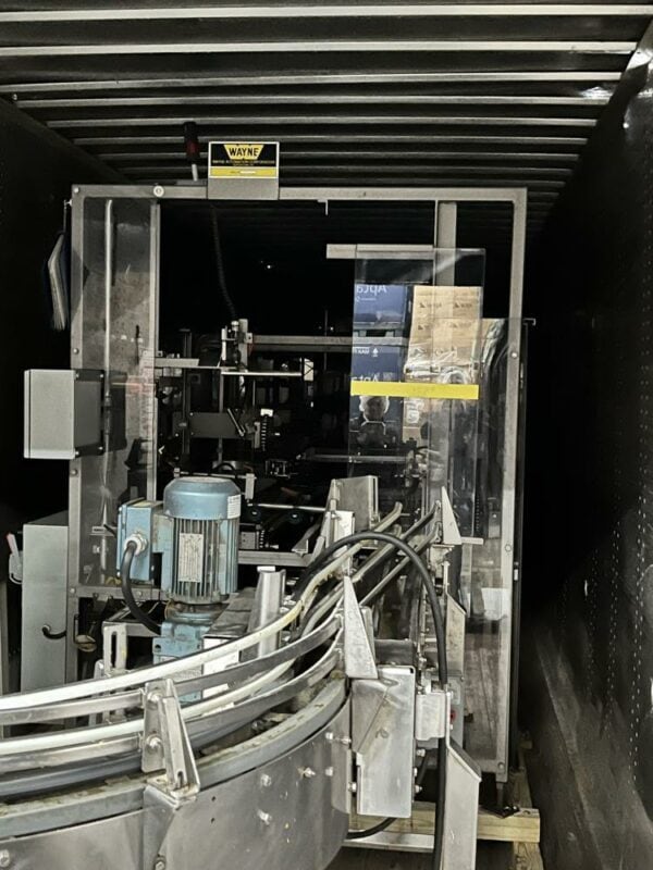 Wayne CE-2100 Automatic Case Erector and Hot Melt Bottom Sealer - Image 2