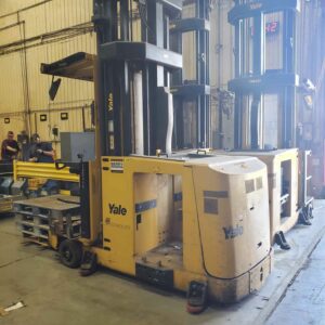 Yale NTA0330SB Narrow Aisle Forklift