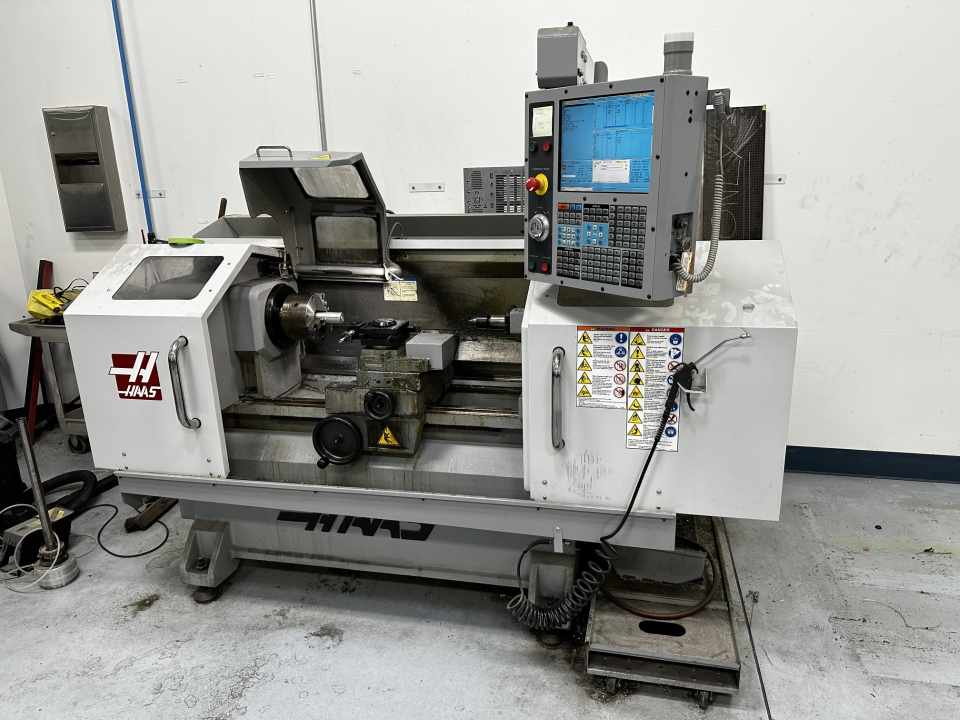 Haas TL 1 CNC Toolroom Lathe 2008 Tailstock 4 Position Tool Holder 