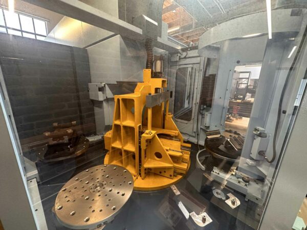 Matsuura MX-520 PC4 5 Axis VMC