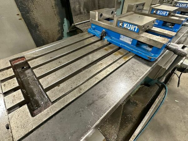 Proto Trak FHM7 Bed Mill