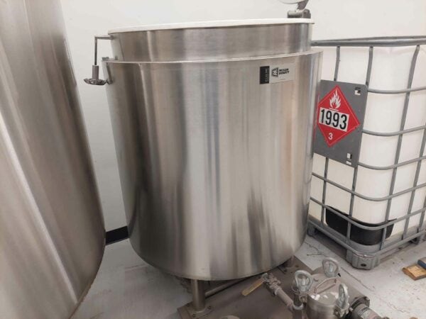 150 Gallon Mixer Direct SSTSC0150 Stainless Steel Mixing Tank