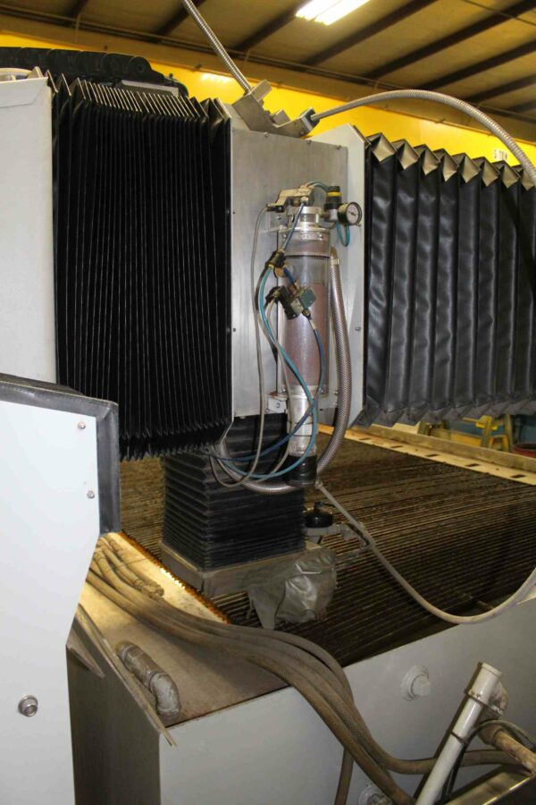 6' x 12' Flow IFB 6012 CNC Waterjet