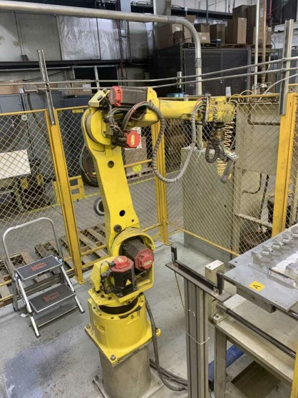 Fanuc M-16IB/20 Robot