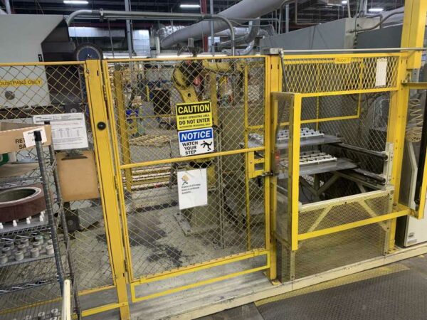 Fanuc M-16IB/20 Robot