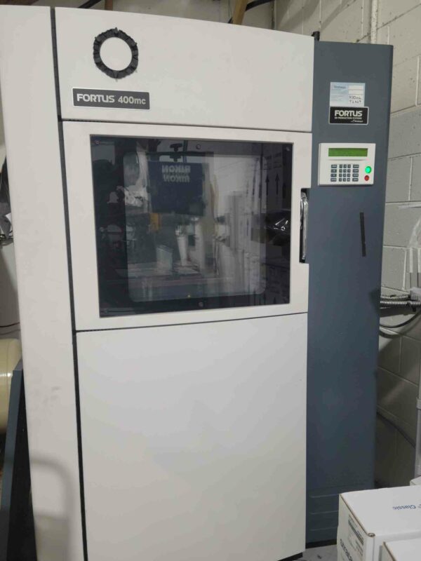 Fortus 400 MC 3D Printer with CleanStation SRS-CSII