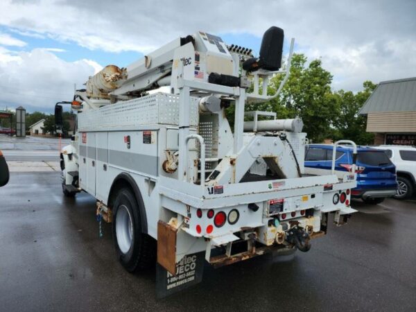 International 4000 Digger Derrick Automatic Crane Truck