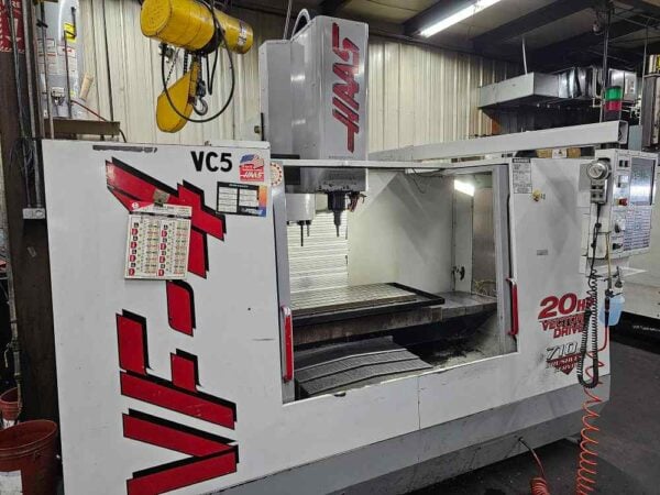 HAAS VF-4 VMC