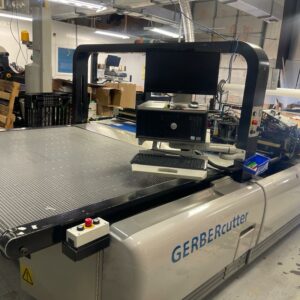 Gerber Cutter S-3000 Cutting Machine
