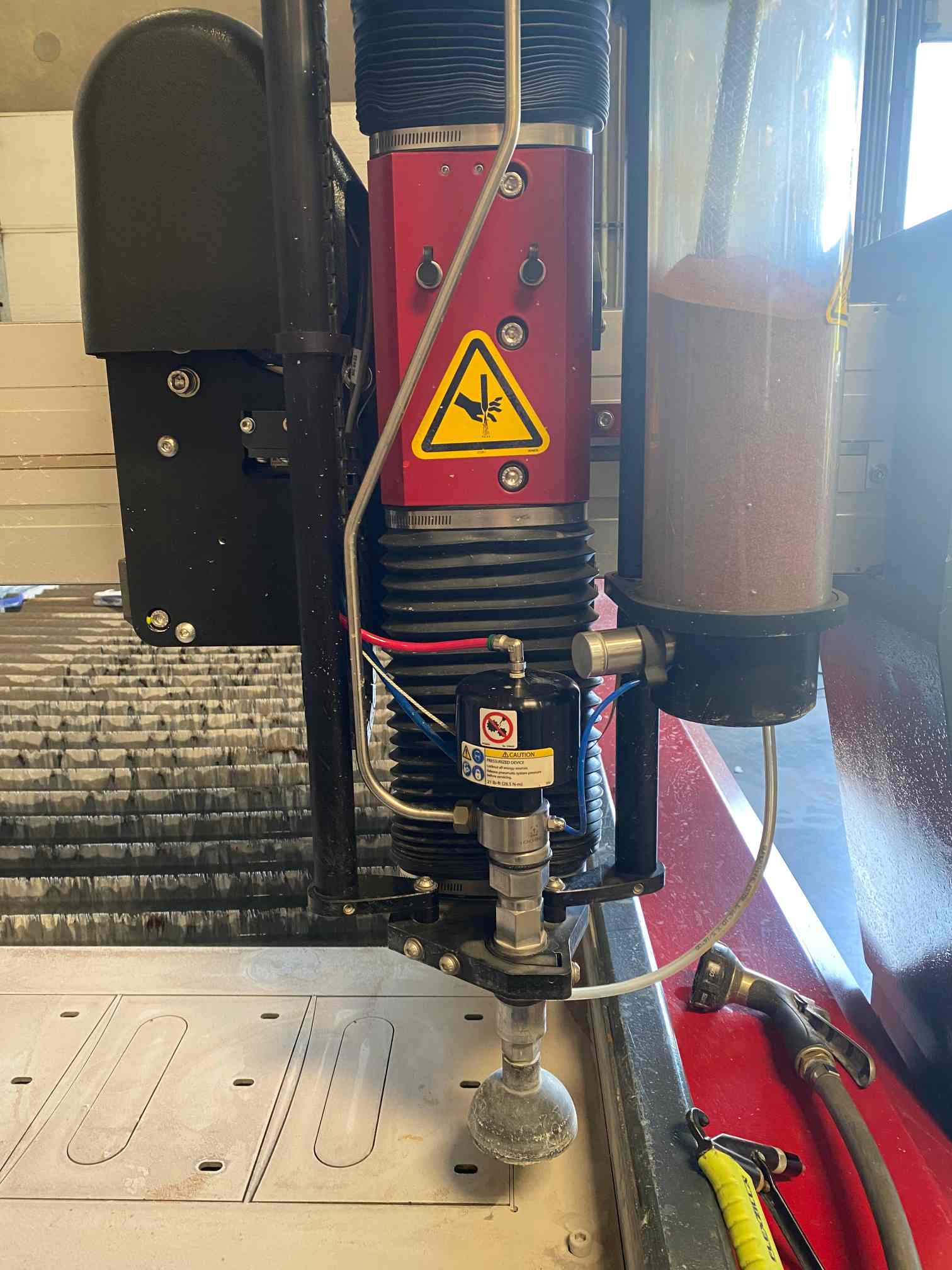 6' x 12' Omax 1530 Maxiem Waterjet 60,000 PSI
