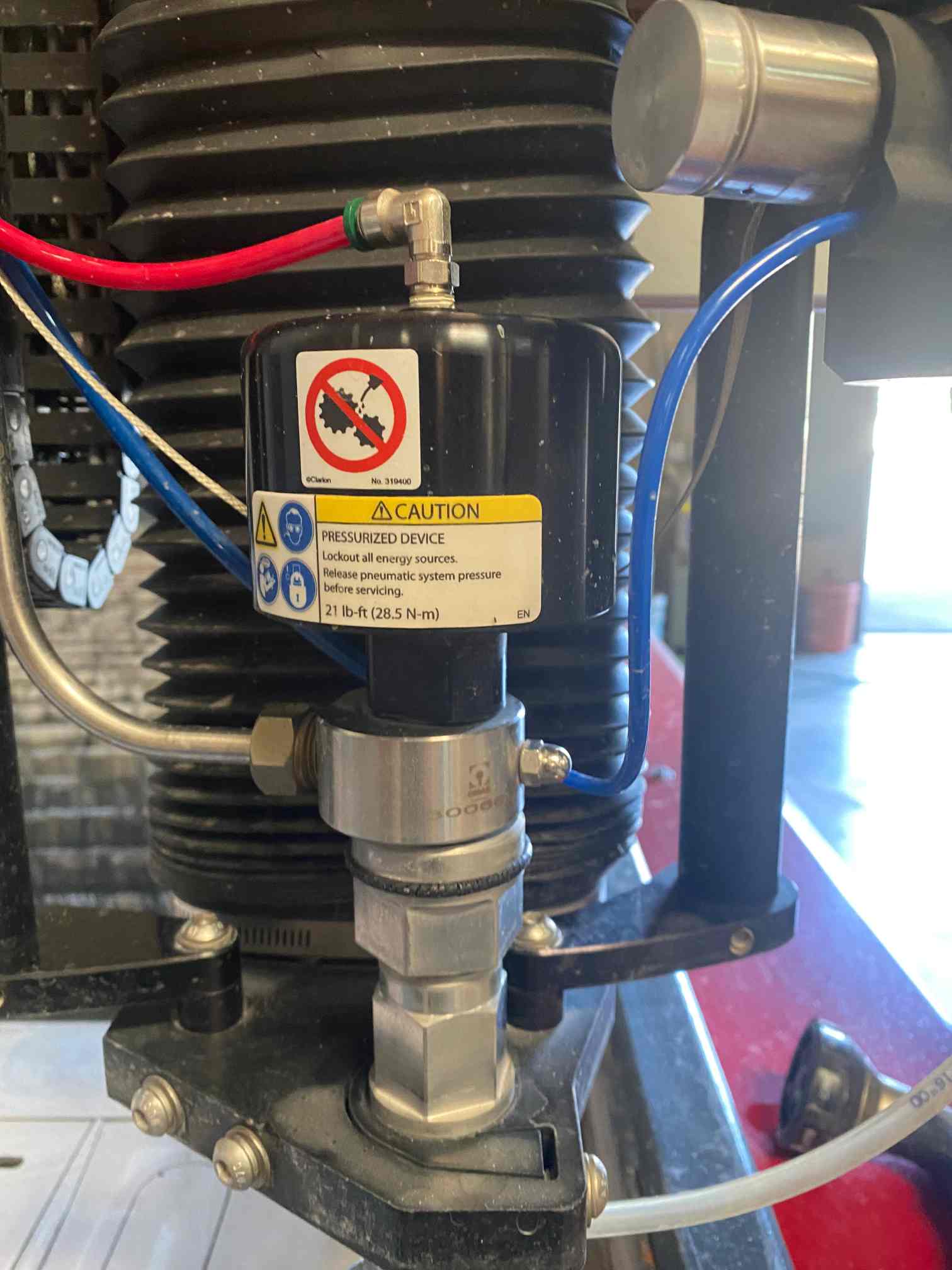 6' x 12' Omax 1530 Maxiem Waterjet 60,000 PSI