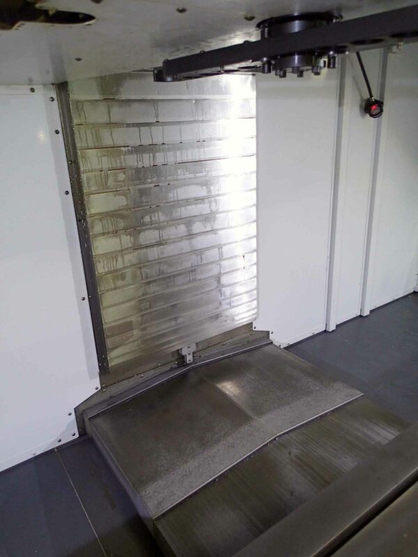 Haas VF-8/40 VMC