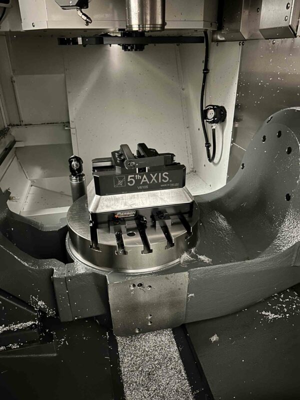 Haas UMC-500 Universal Machining Center