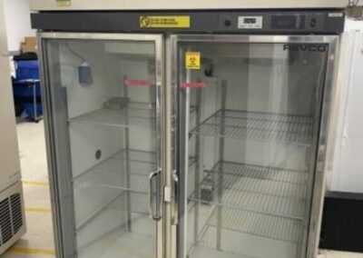 thermo electron model rec5004a21 double glass door refrigerator
