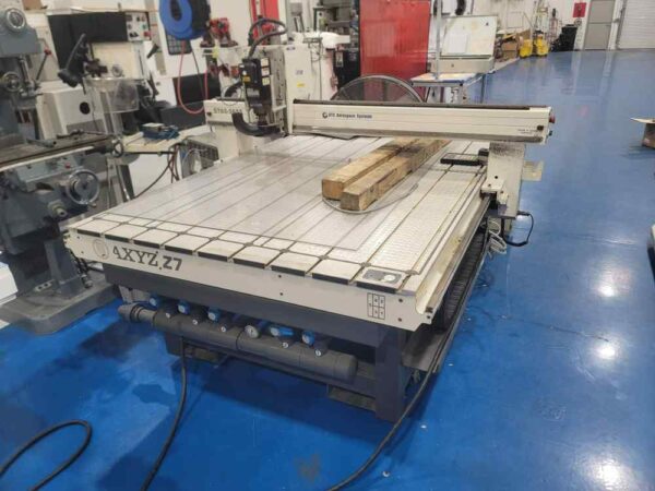 4'x8' AXYZ -Z7 CNC Router - Vacuum Table