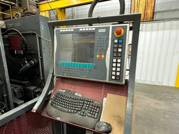 110/220 Ton X 20" Voortman V500 CNC Hydraulic Punch/Shear Machine