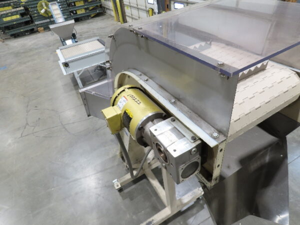 Kartridg Pak 18"x 11' Cleated Incline Conveyor Elevator Feed Hopper 72FPM