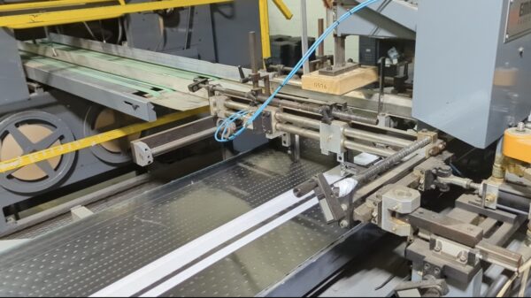 Emmeci MC 92 HSB (DX) Fully Automatic Rigid Box Line, Right-Hand Wrapper Discharge - Image 7