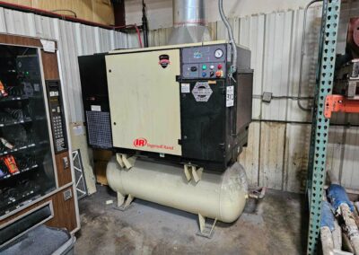 ingersoll rand air compressor with air dryer and tank