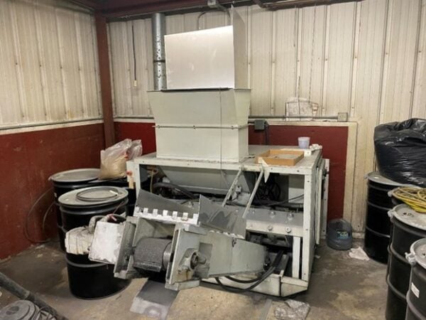 Puckmaster LT'L Pucker 16-6 Hydraulic Briquetting Machine