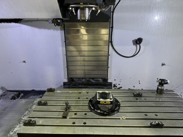 Haas VF-5SS VMC