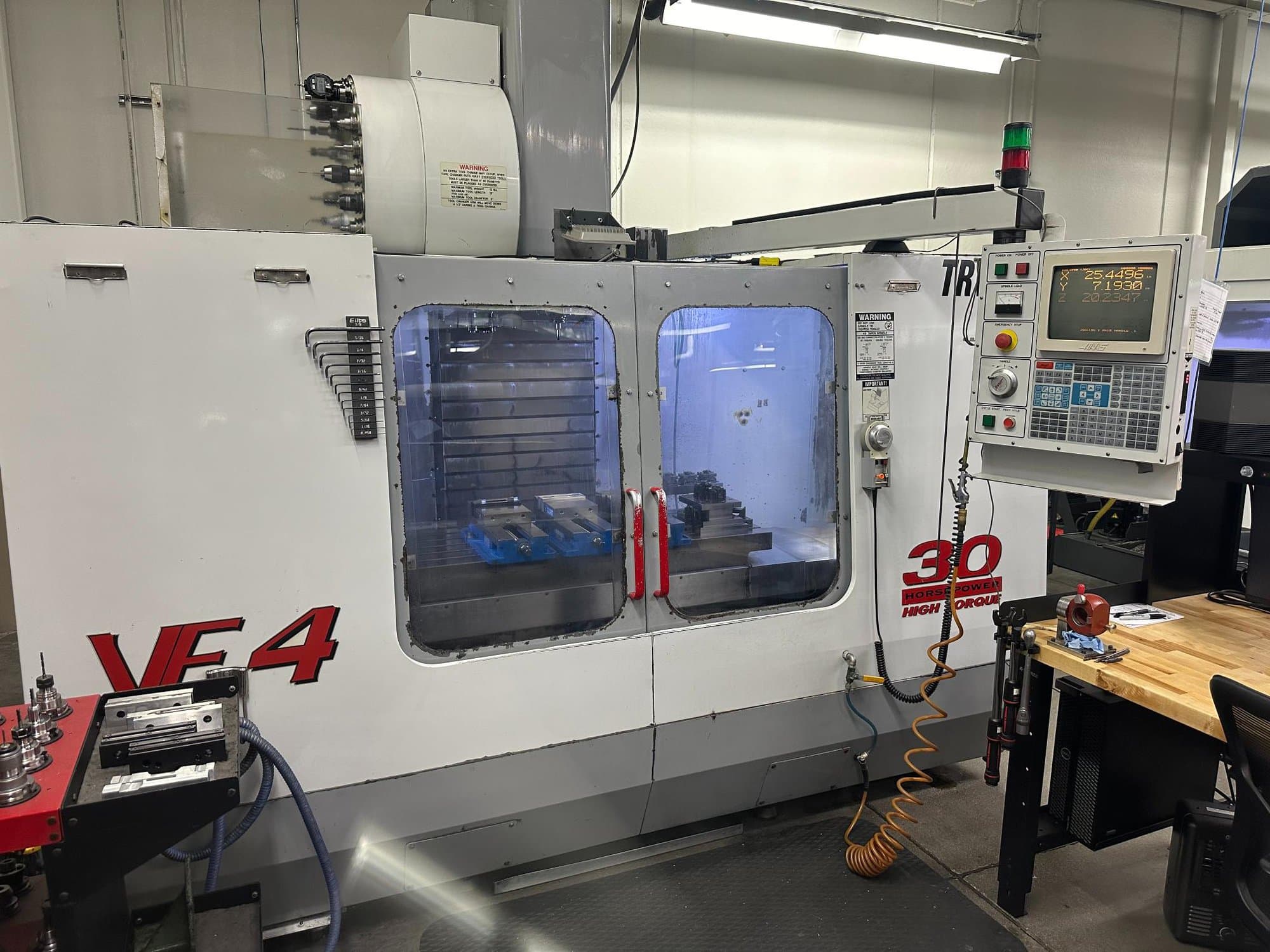Haas VF-4 VMC