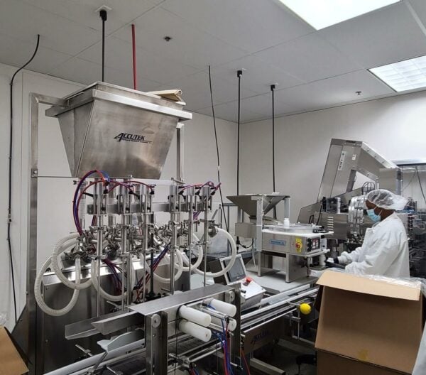Accutek 02-526-000 6 Head Volumetric Piston Filler With 10' Conveyor
