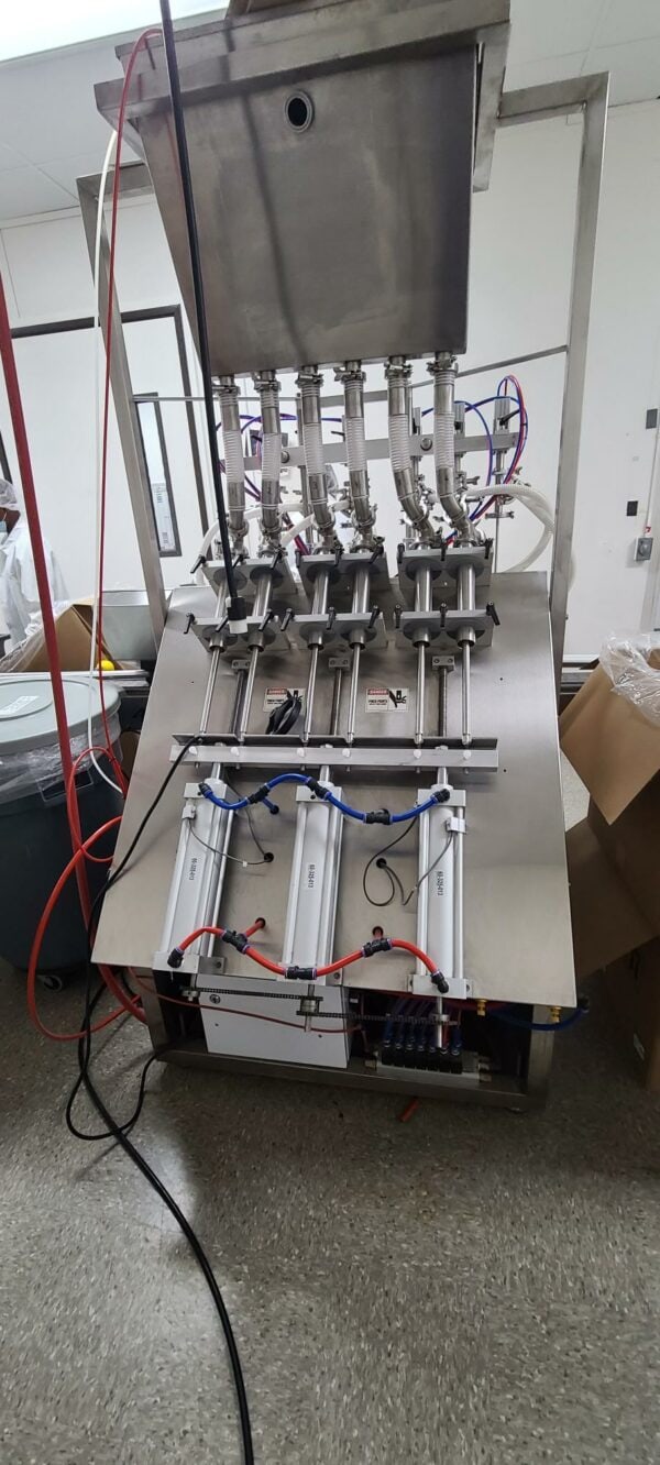 Accutek 02-526-000 6 Head Volumetric Piston Filler With 10' Conveyor