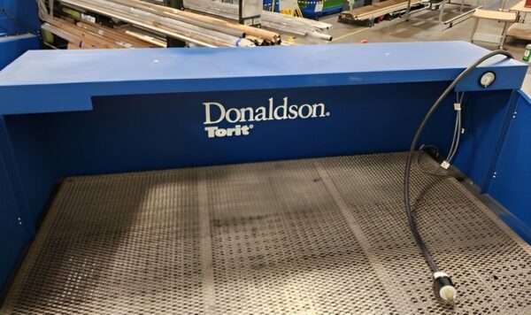 Donaldson Torit DB-3000 Downdraft Table