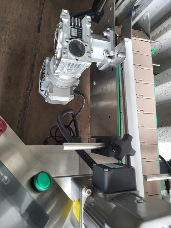 Sinoped Wraparound Pressure Sensitive Labeler