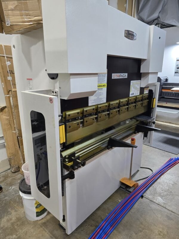45 Ton x 5' Tommy Industrial TIHB45-5 CNC Press Brake