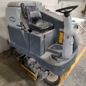 Advance SC6500 Industrial Floor Sweeper