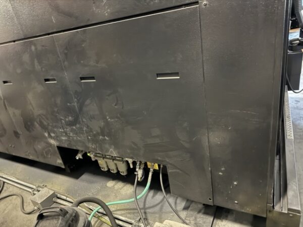 3000 Watt Amada Ensis 3015 AJ Fiber Laser