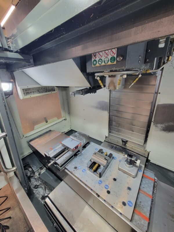 Haas VF-2SS VMC